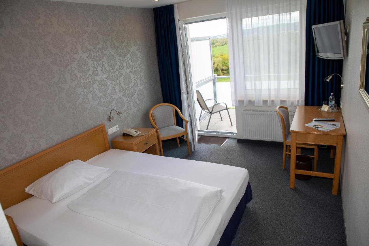 Landhotel Weserblick Беверунген Екстериор снимка