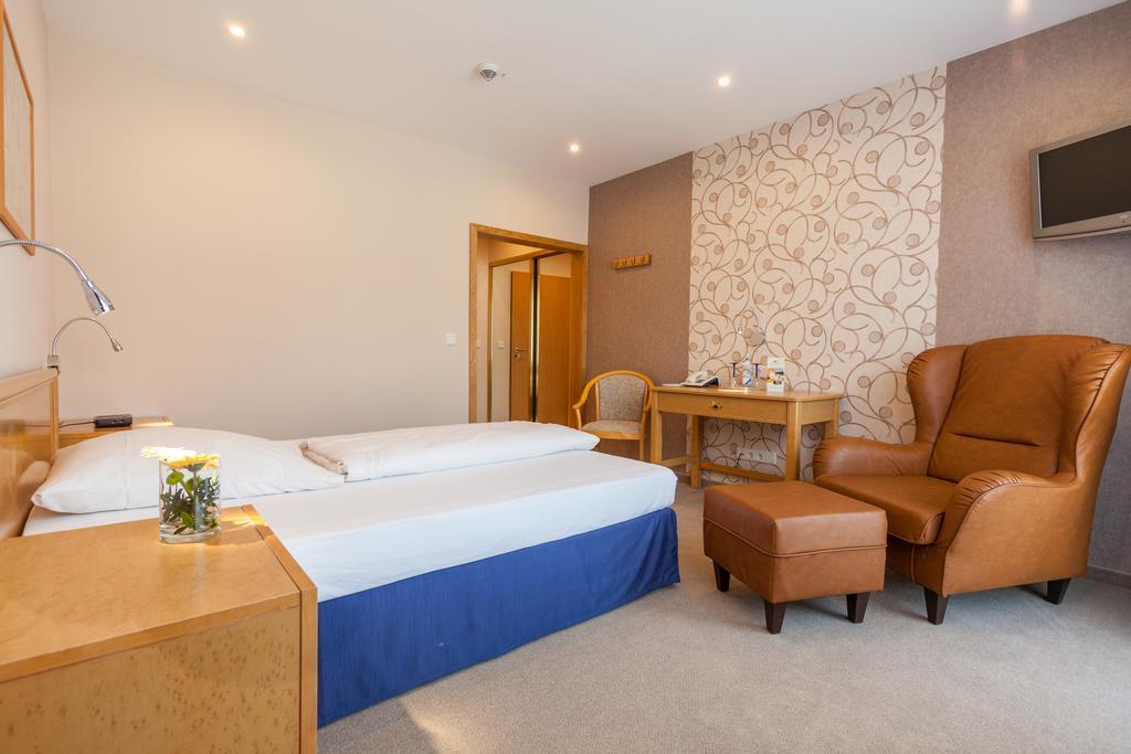 Landhotel Weserblick Беверунген Стая снимка